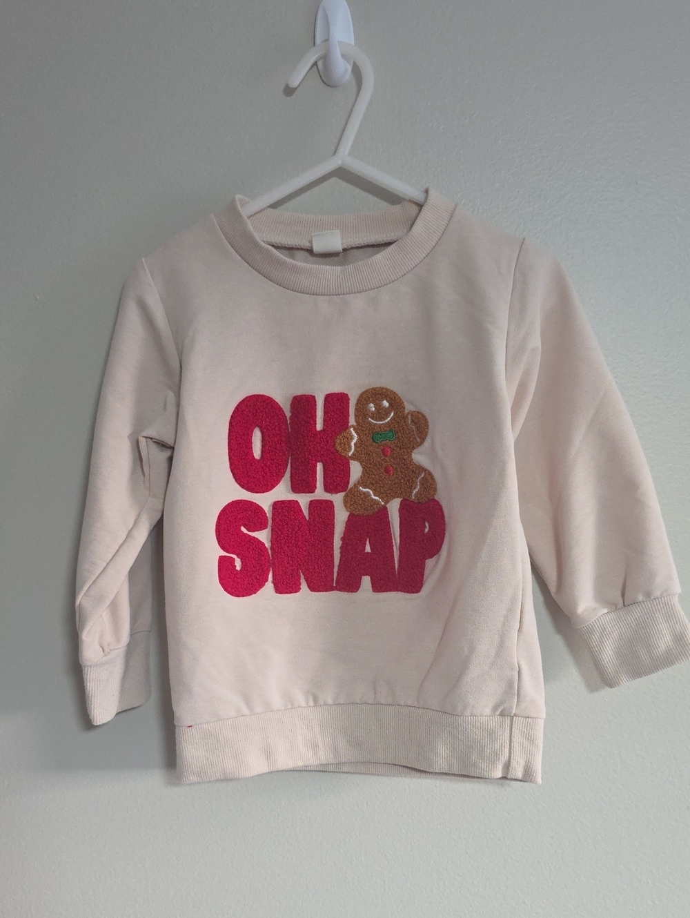 SHEIN Cream Sweatshirt with Pink "OH SNAP" and Gingerbread
